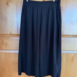 Zella Lightweight Wide Leg Flowy Pants With Pockets. Size XXL, Black. Worn Once!